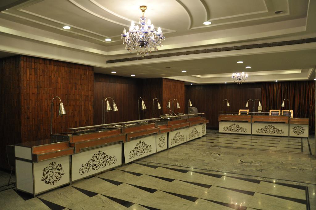 Hotel Jabali Palace Jabalpur Exterior foto